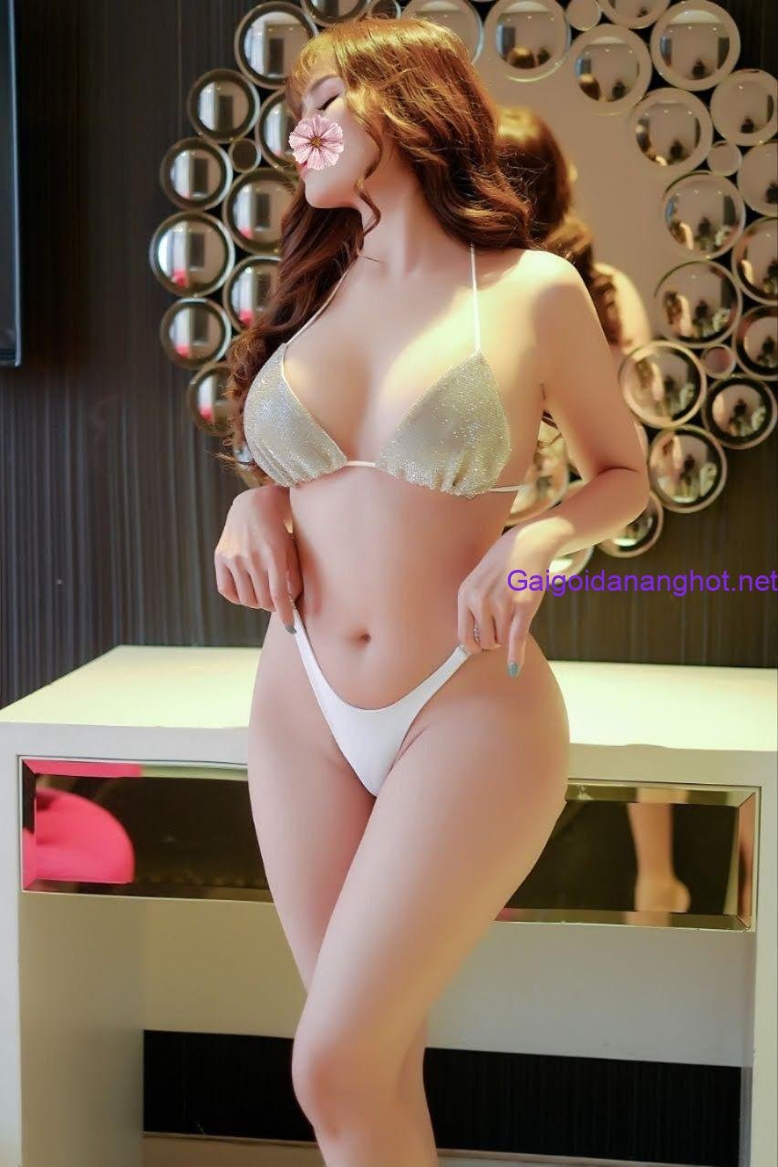 Yên Ngọc – Xinh xắn như thiên thần, Hot girl face cực xinh, dáng ngon hấp dẫn, body gợi cảm – Gái gọi Nha Trang Khánh Hòa đỉnh cao
