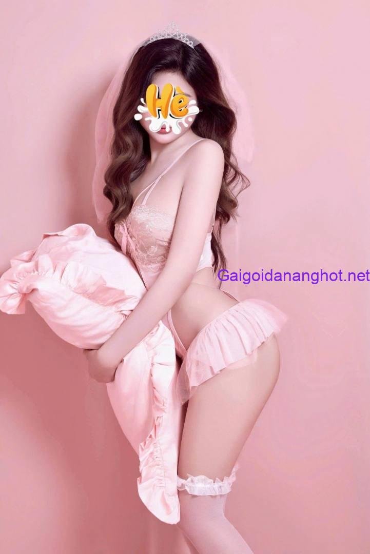 Huyền trang 2k2 – Em Hàng Mới ở Cái Khế Hot girl xinh đẹp, nóng bỏng gợi tình