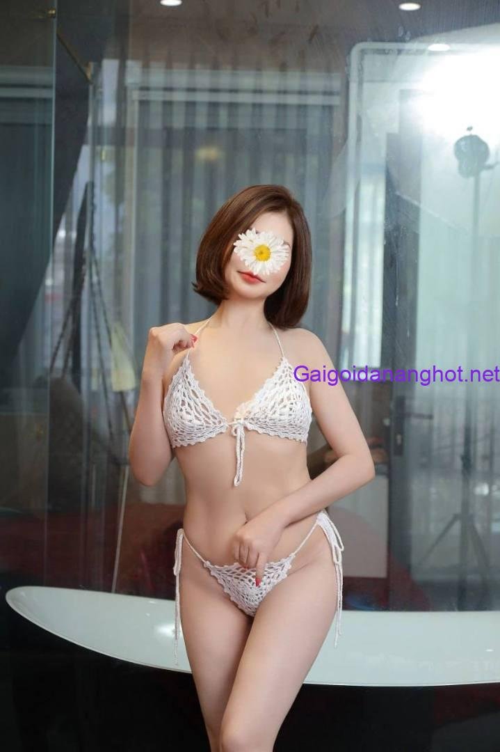 Khám Phá Vân Anh – Gái Đẹp Dịu Dàng Với Body Đẹp Quyến Rũ Tại Gái Gọi Huế Giá Rẻ